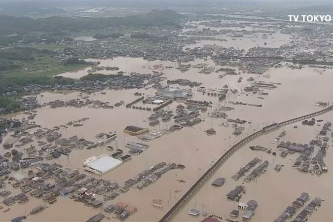 BEZ KOMENTÁŘE: Povodně v Japonsku