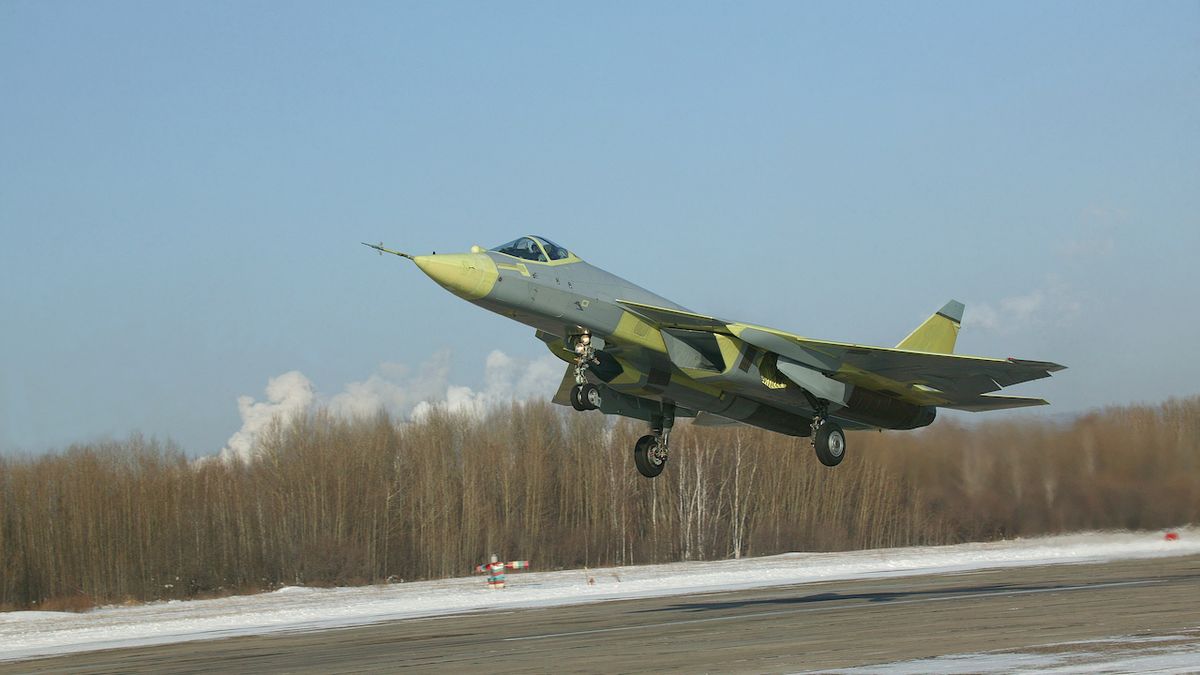 Rusové nasadili na Ukrajině svou nejnovější stíhačku Su-57. Moc se to nepovedlo