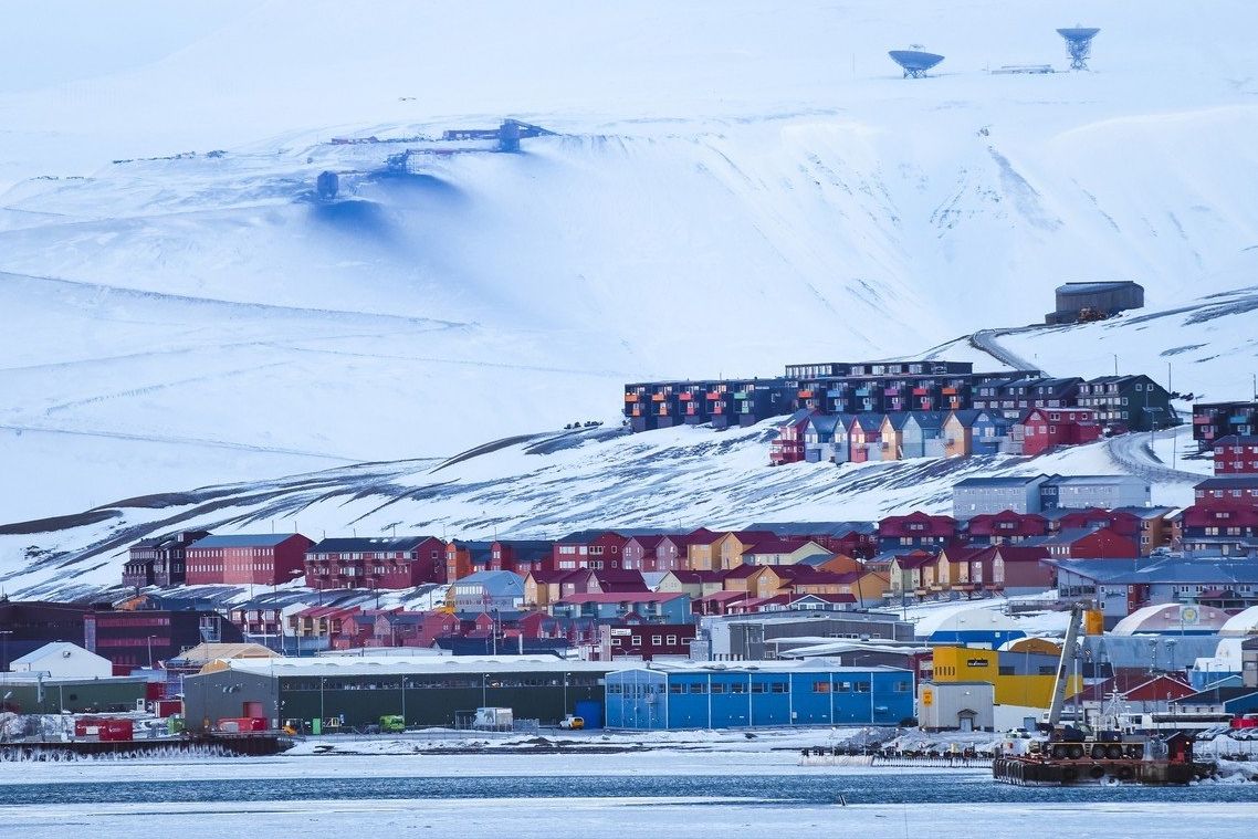 Longyearbyen v zimě (ilustrační foto).