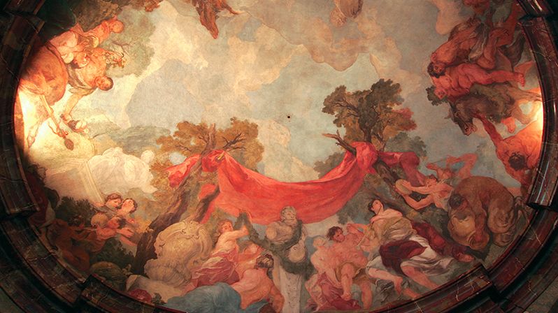 Strop zdobí původní stropní malba od Václava Vavřince Reinera.