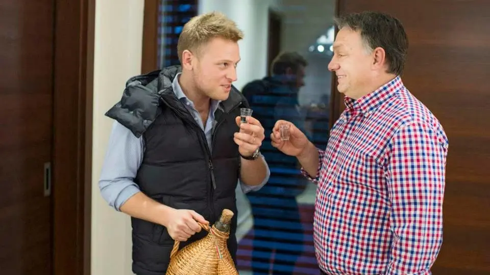 Zeť Viktora Orbána vydělal na vítězství Pétera Magyara