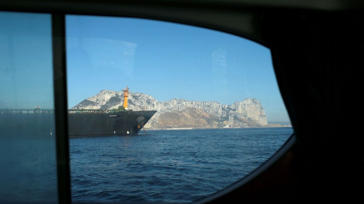 Zadržovaný íránský tanker u Gibraltaru 
