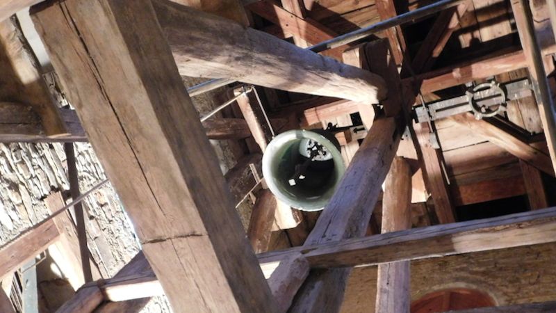 Nejstarší zvon v Dobrušce.