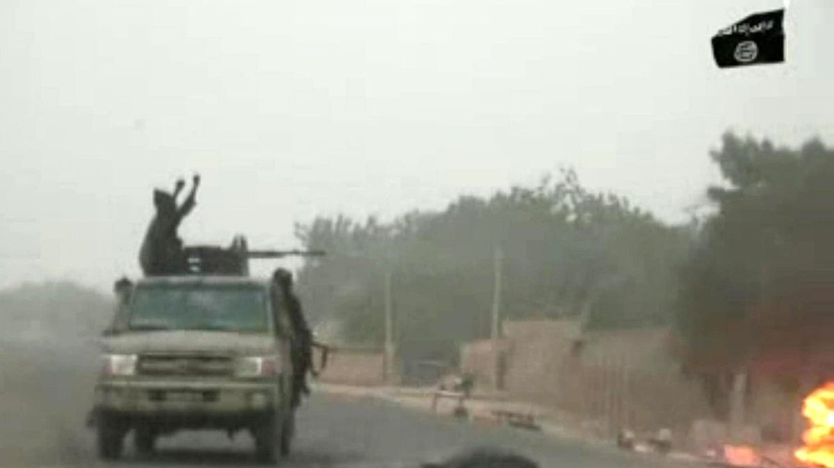 Na videu Boko Haram byly i boje  