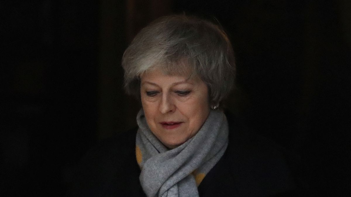Britská premiérka Theresa Mayová nedokázala zákonodárce přesvědčit, aby schválili návrh dohody o brexitu.