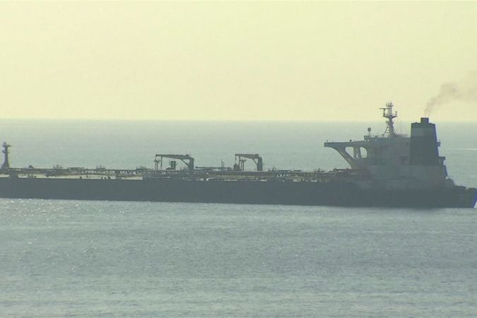 BEZ KOMENTÁŘE: Zadržený tanker Grace 1