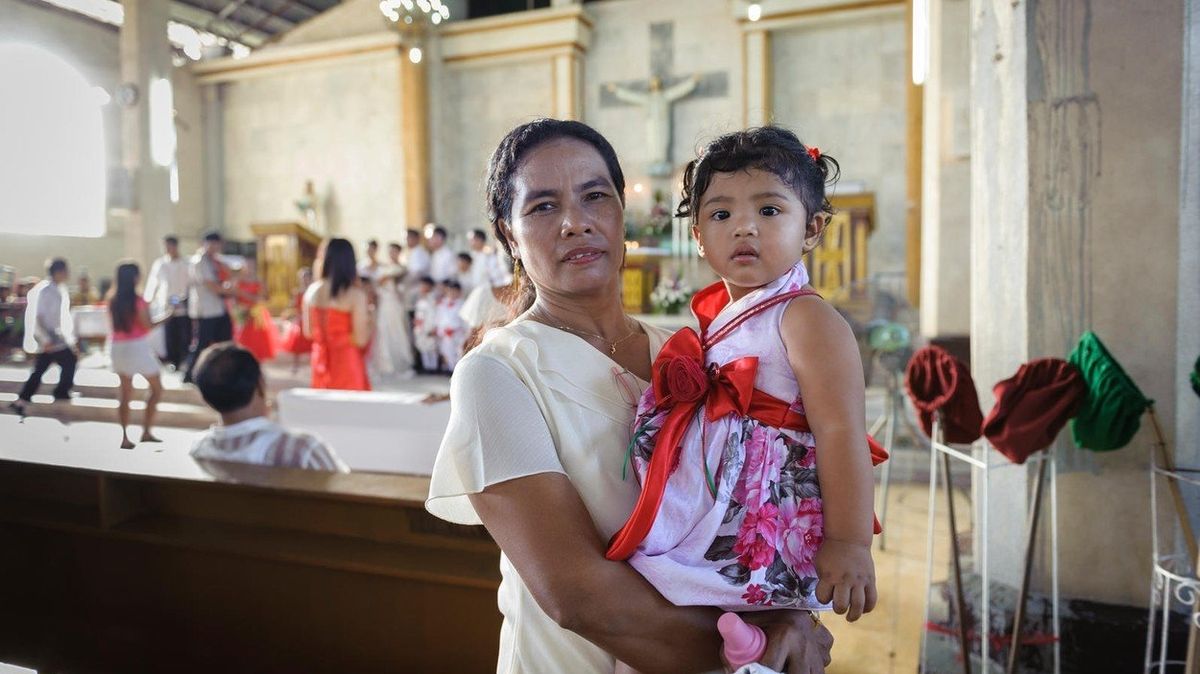 Křesťanská svatba na Filipínách
