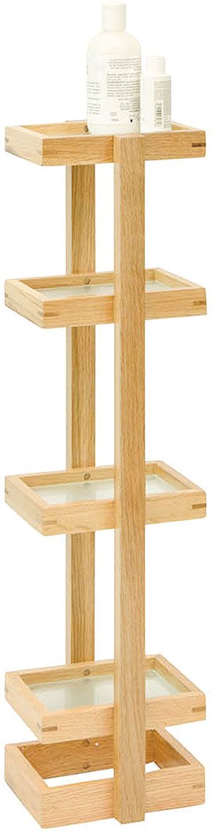 Dřevěné police umějí prostor koupelny zabydlet. Krom toho jsou praktické. Regál Nina, cena 4199 Kč.