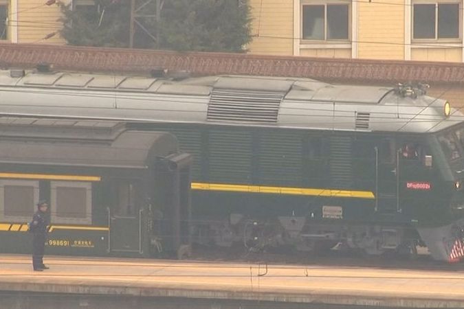 BEZ KOMENTÁŘE: Vlak, ve kterém má cestovat severokorejská delegace, opustil Peking