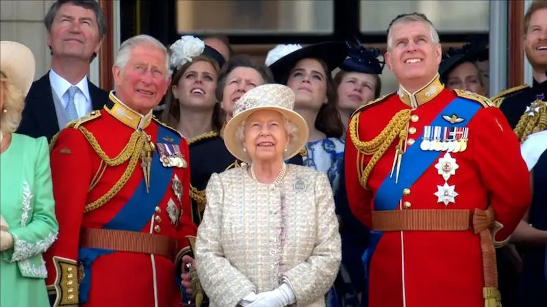 Kralovna Alzbeta Ii Oslavila 93 Narozeniny Letos Uz Podruhe Novinky Cz