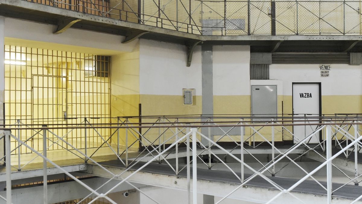 Interiér věznice Plzeň Bory. Ilustrační foto