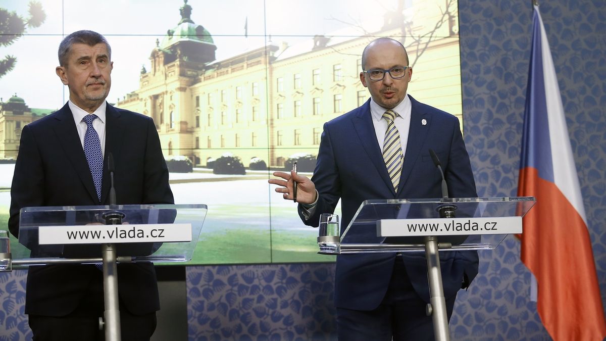 Tisková konference po jednání premiera Andreje Babiše s předsedou Svazu měst a obcí ČR Františkem Luklem.