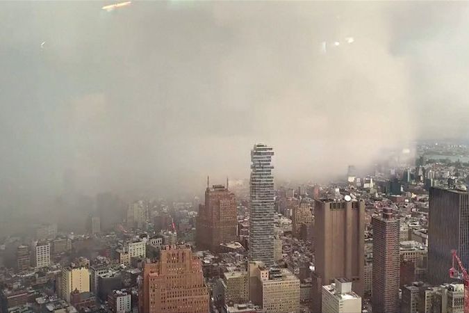 BEZ KOMENTÁŘE: Časosběr zachytil příchod sněhové bouře do New Yorku