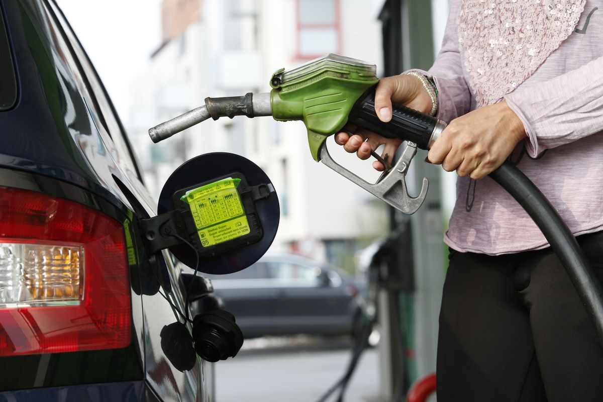 EU bude sledovat reálnou spotřebu paliva. (Ilustrační foto)