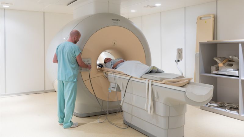 O polovinu méně času čekají nově pacienti vyžadující magnetickou rezonanci v Nemocnici Podlesí v Třinci.