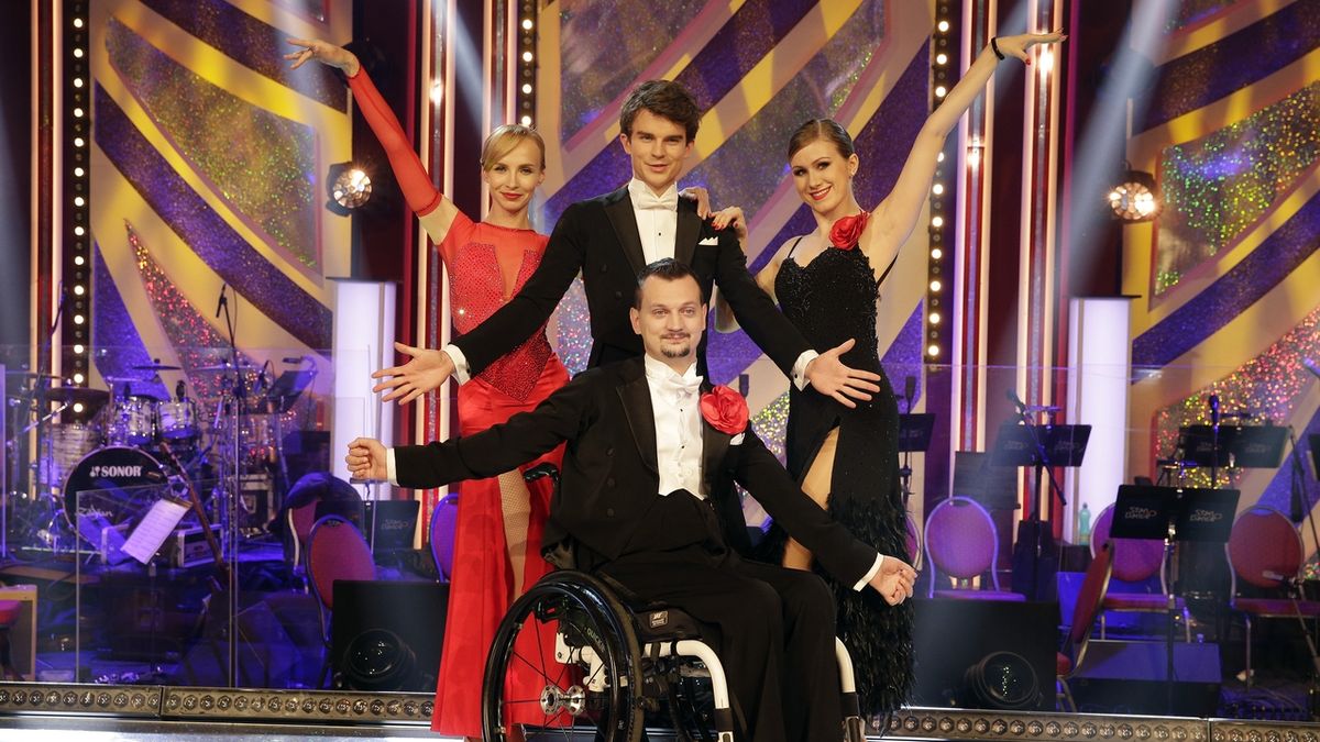 Na snímku Karel Kovy Kovář, Veronika Lišková, Jiří Marsín a Jana Plodková.