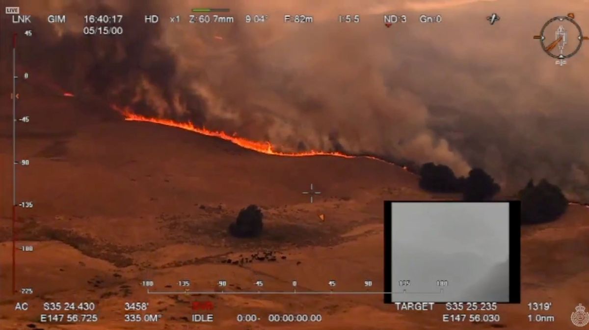 Letecký záběr požáru u australského Ellerslie v Novém Jižním Walesu.