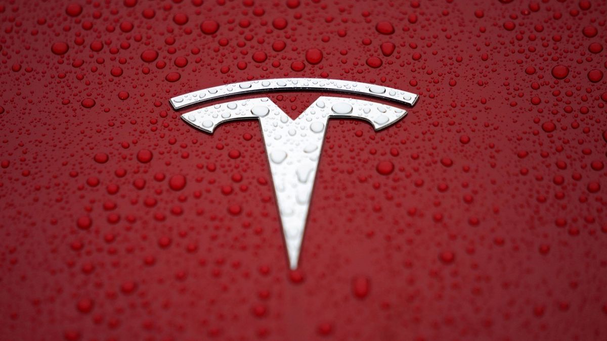 Tesla přesune sídlo z Kalifornie do Texasu, oznámil Musk