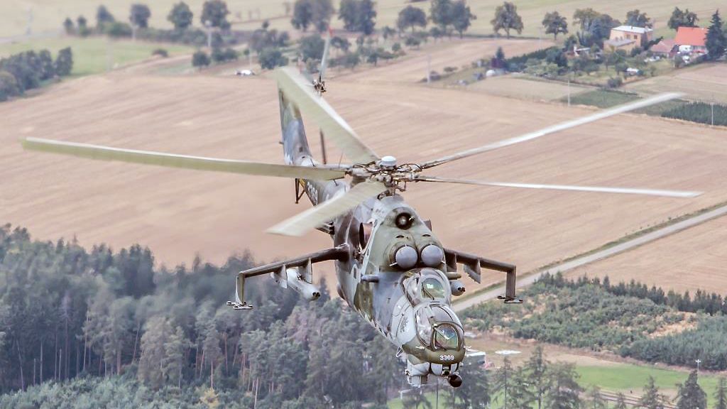 Česká pomoc má hodnotu, do vrtulníků můžou Ukrajinci naskočit okamžitě