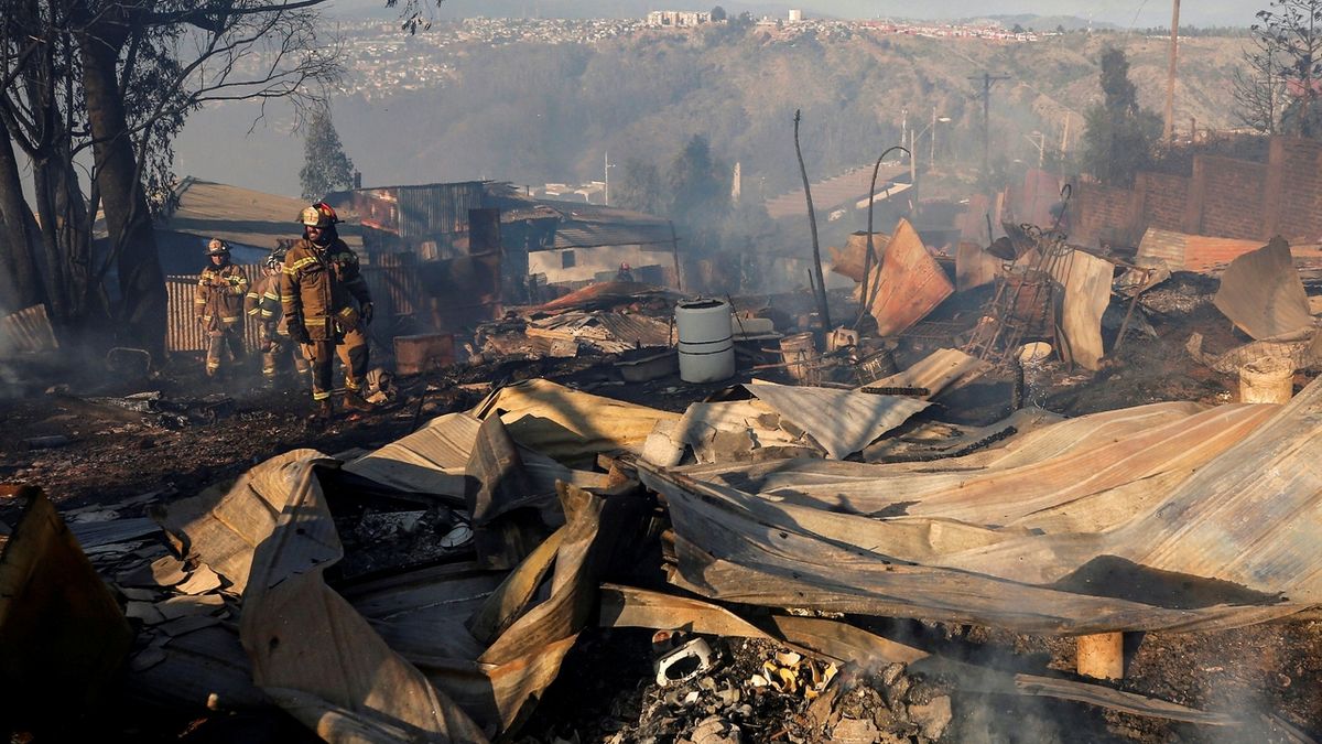 Následky požáru v chilském Valparaiso