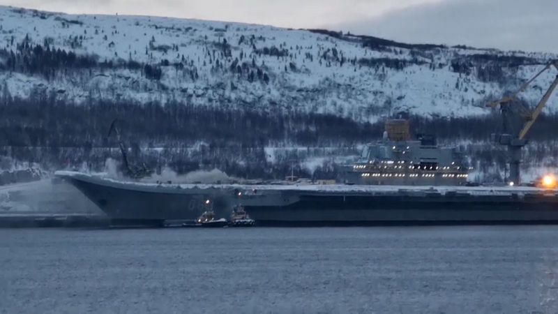 Jediná ruská letadlová loď Admirál Kuzněcov je po požáru zralá na odpis
