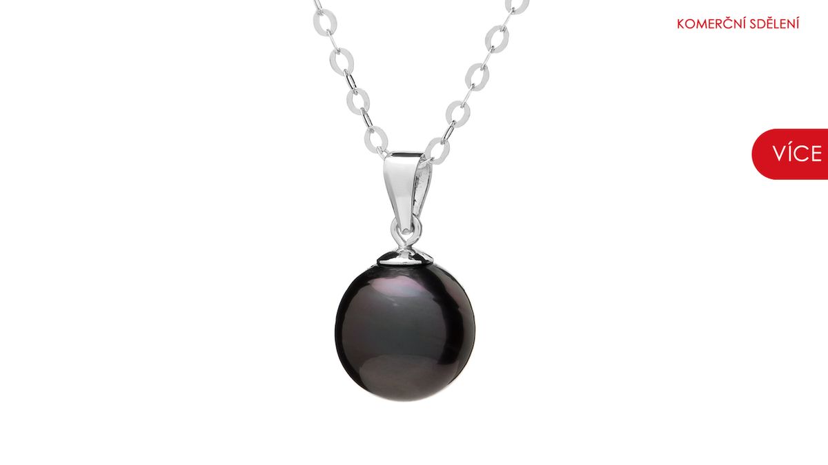Přívěsek s pravou tahitskou perlou se stříbrným řetízkem zdarma. Pravé perly od Buka Jewelry. Cena 2200 Kč