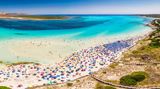 Bez vstupenky ani krok. Populární sardinská pláž zavede denní limity návštěvníků