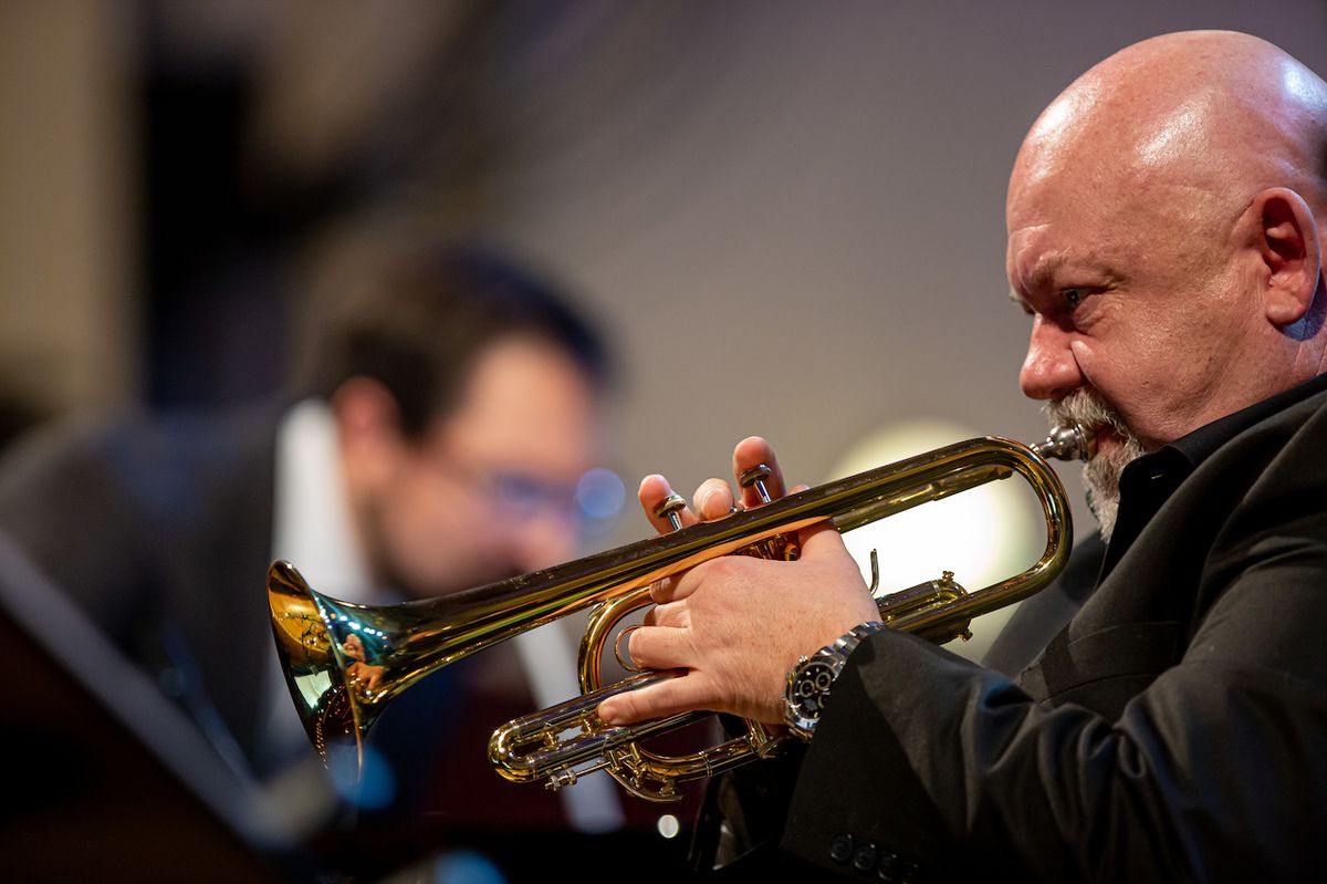 Trumpetista Jan Hasenöhrl byl častým sólistou večera
