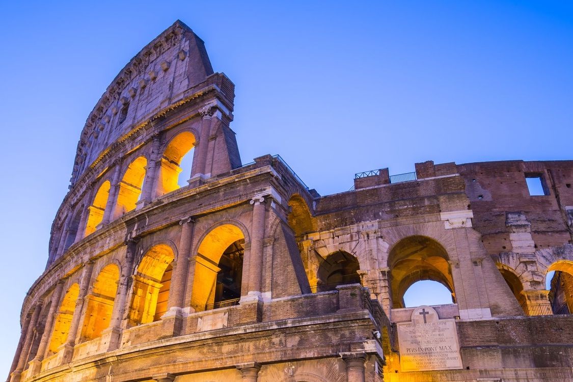 Koloseum navštíví denně desítky tisíc lidí.