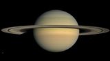 Astronomové objevili 20 nových měsíců Saturnu, překonal tak Jupiter