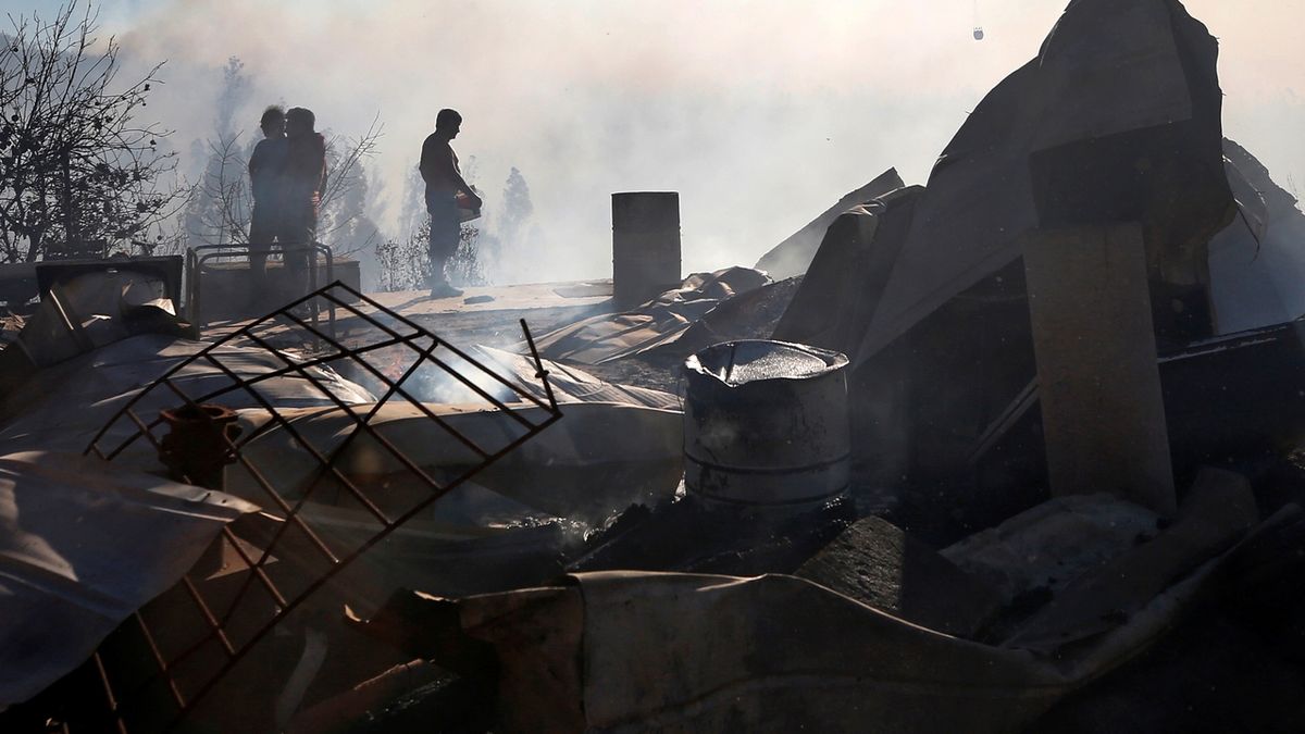 Následky požáru v chilském Valparaiso