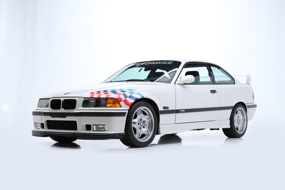 BMW E36 M3 ze sbírky Paula Walkera