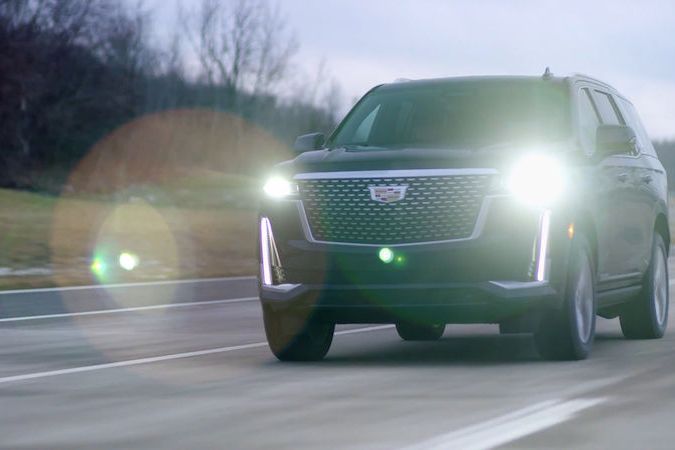 Cadillac představil svoji novou chloubu. Escalade je ještě větší, širší a luxusnější