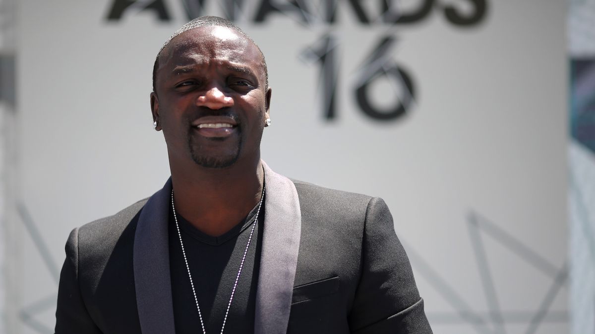 Americký zpěvák se senegalskými kořeny Akon