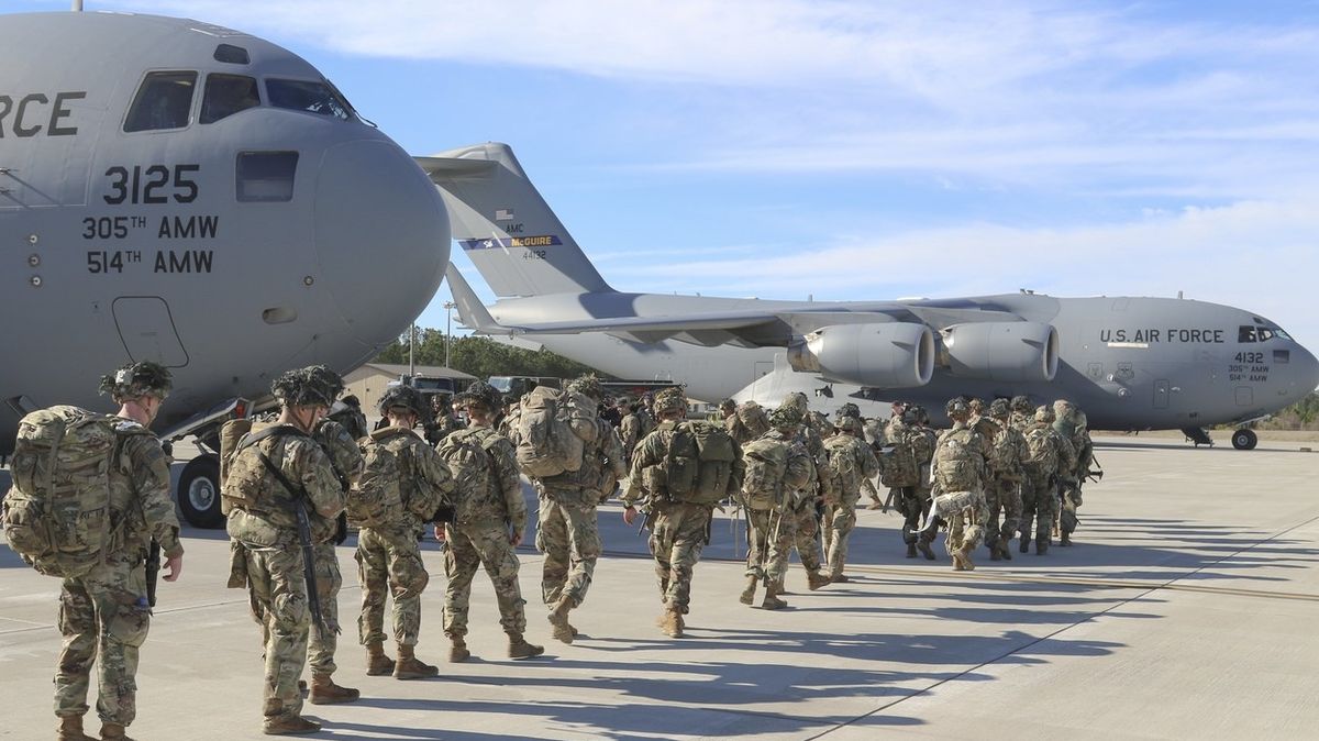 USA vysílají na Blízký východ další 3000 vojáků