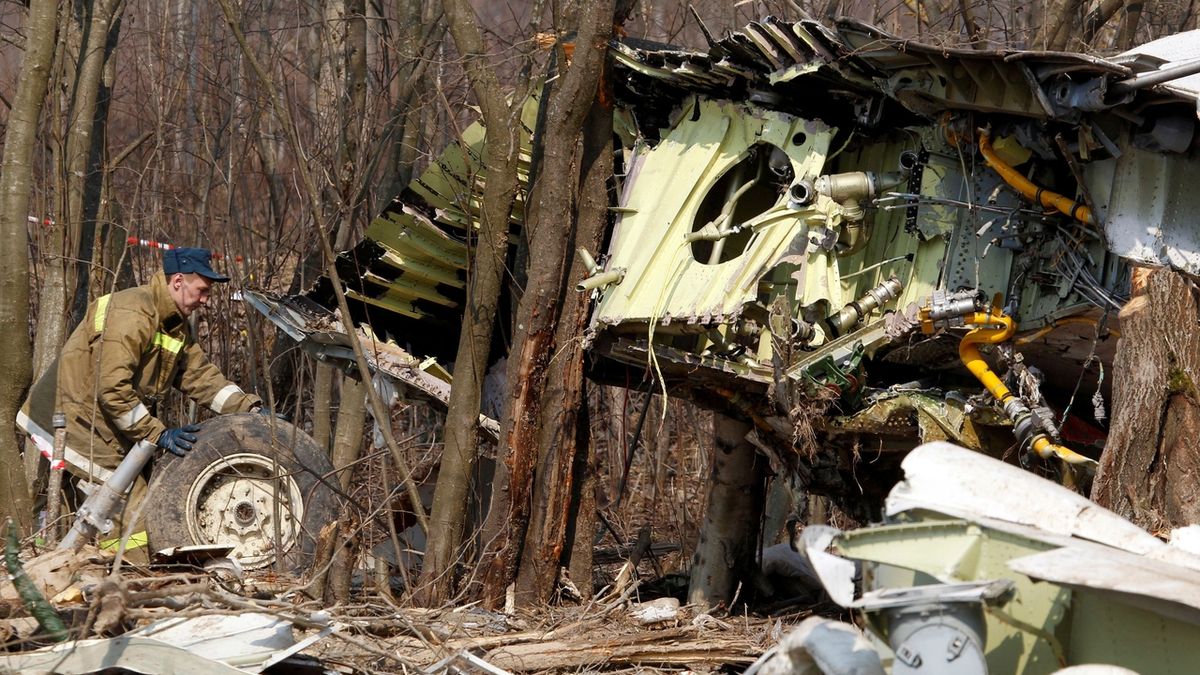 Jedenáct let po katastrofě u Smolenska neutichají spiklenecké teorie