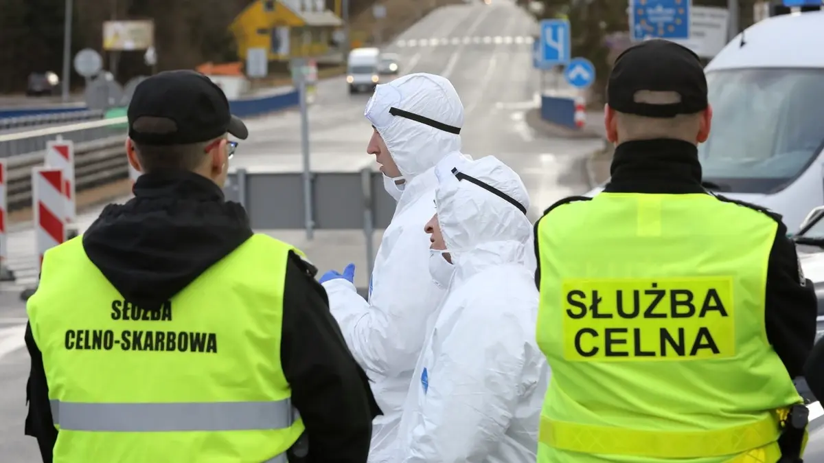 Polsko A Dansko Zaviraji Hranice Novinky Cz