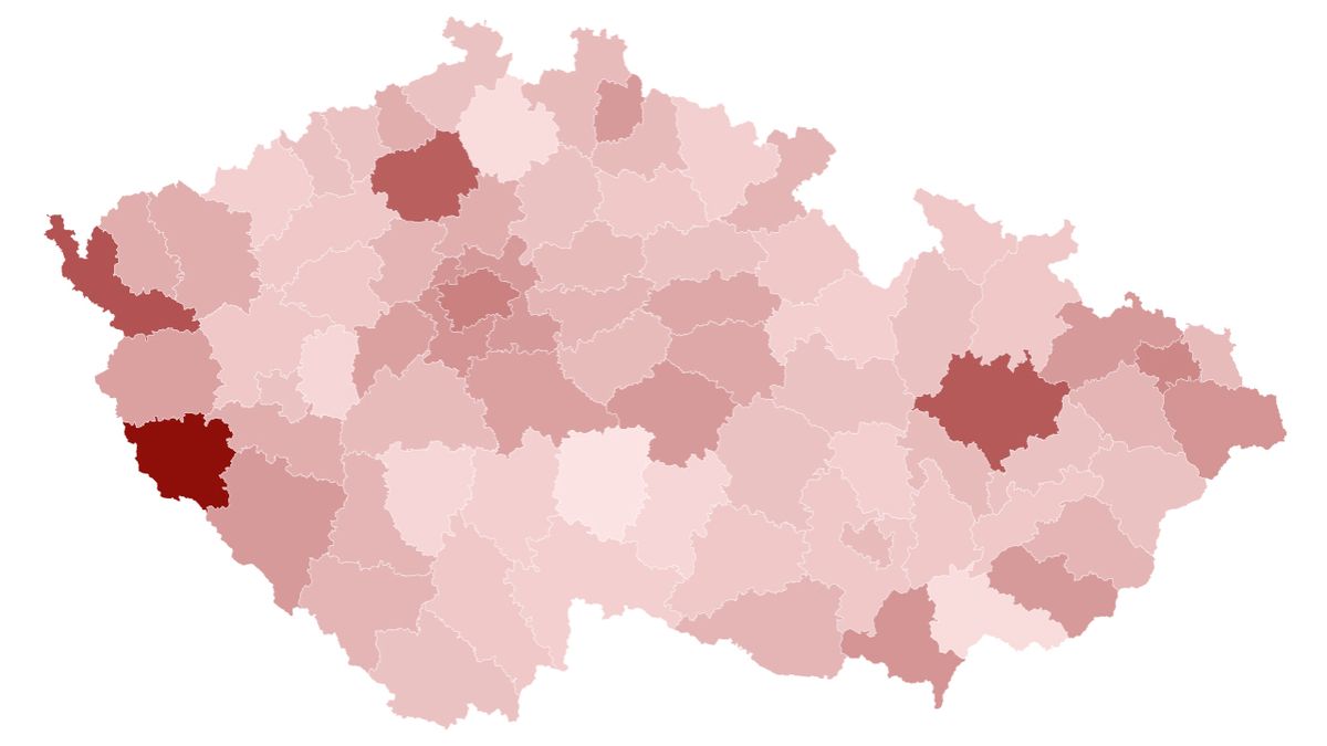 Koronavirus v Česku ustupuje. Ve kterých okresech ale nakažených stále přibývá?
