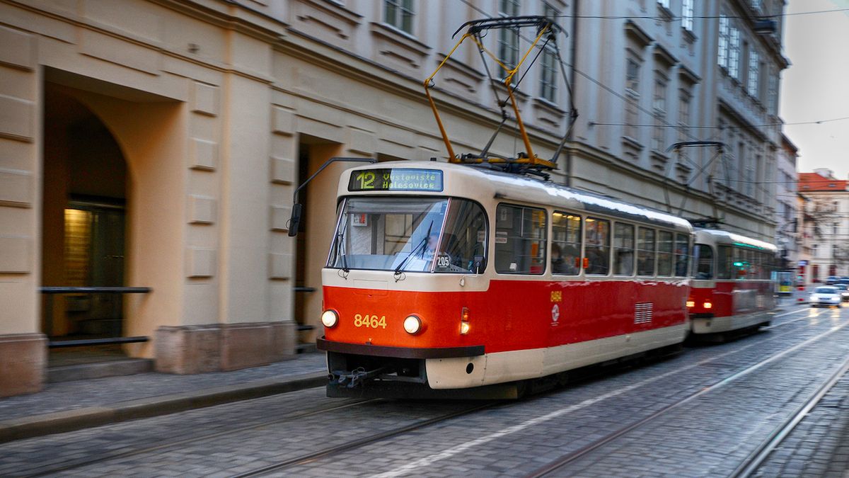 V Praze jezdí tramvaje častěji
