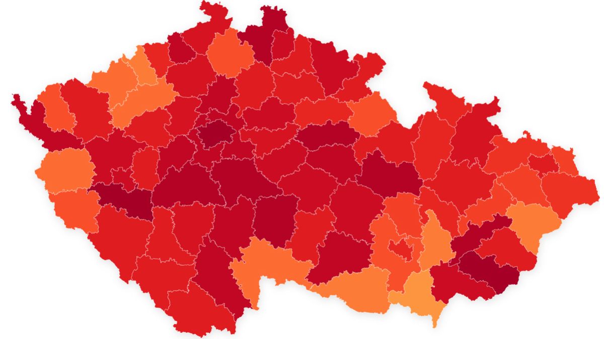 Mapa nových případů dál tmavne: Nejhorší situace je v Praze a okolí a na Liberecku