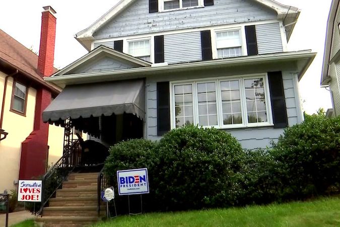 BEZ KOMENTÁŘE: Prohlédněte si dům, ve kterém vyrůstal kandidát na amerického prezidenta Joe Biden