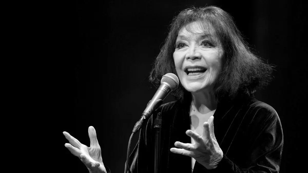 Singer Juliette Greco Novinky Cz Has Died