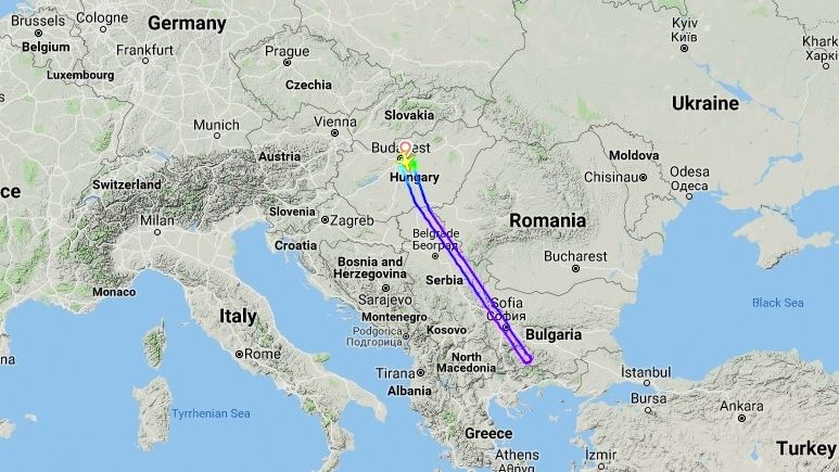 Záznam letu Smartwings z Budapešti do Egypta, který se otočil zpět nad bulharským Plovdivem.