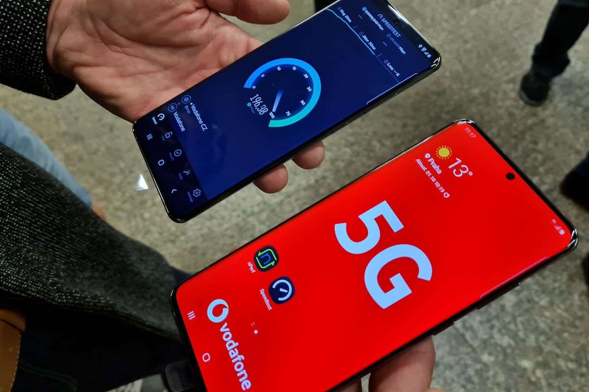 Mobilní telefony se SIM od Vodafonu mohou v metru již přijímat 5G internet. 