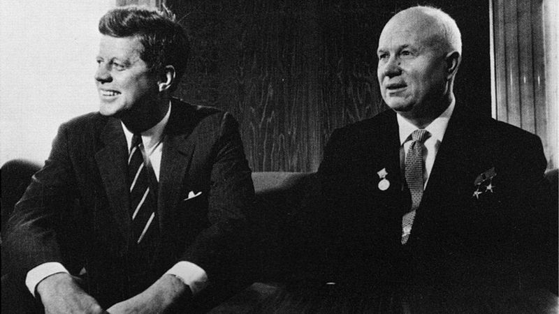Setkání Johna F. Kennedyho s Nikitou Chruščovem v roce 1961