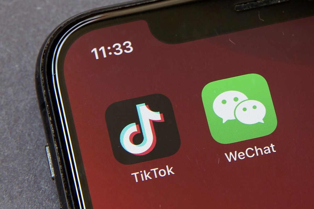 Loga aplikací TikTok a WeChat