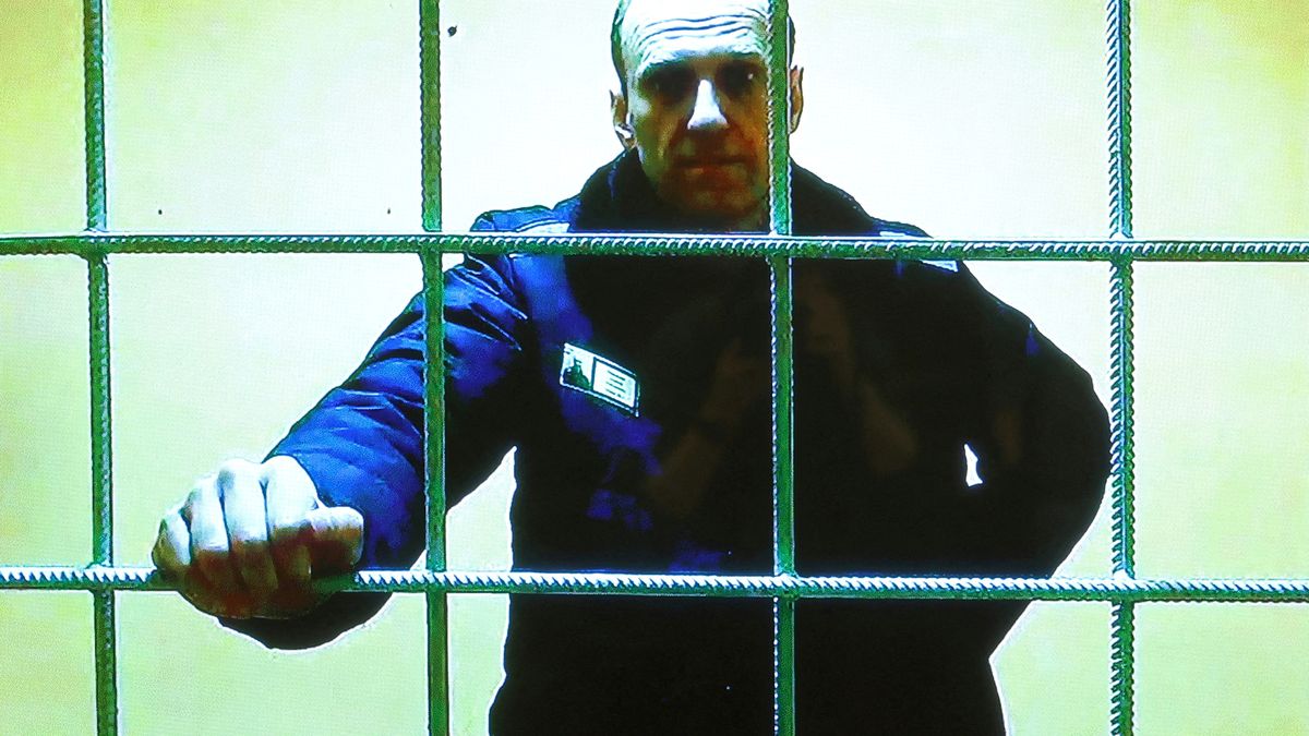 Kde je Navalnyj? Momentálně to nevíme, tvrdí v bizarním rozhodnutí ruský soud