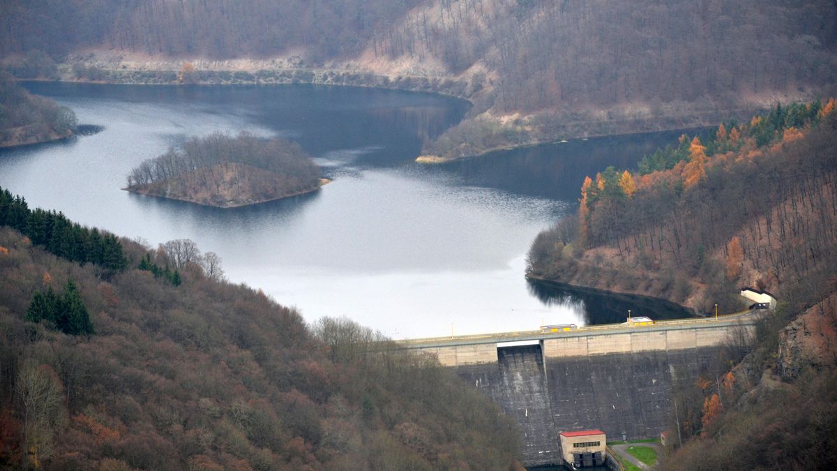 Zdroje vysychají, pitná voda se bude čerpat z Vltavy