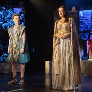 Vojtěch Drahokoupil (Paris) a Jitka Boho (Helena) v muzikálu Troja