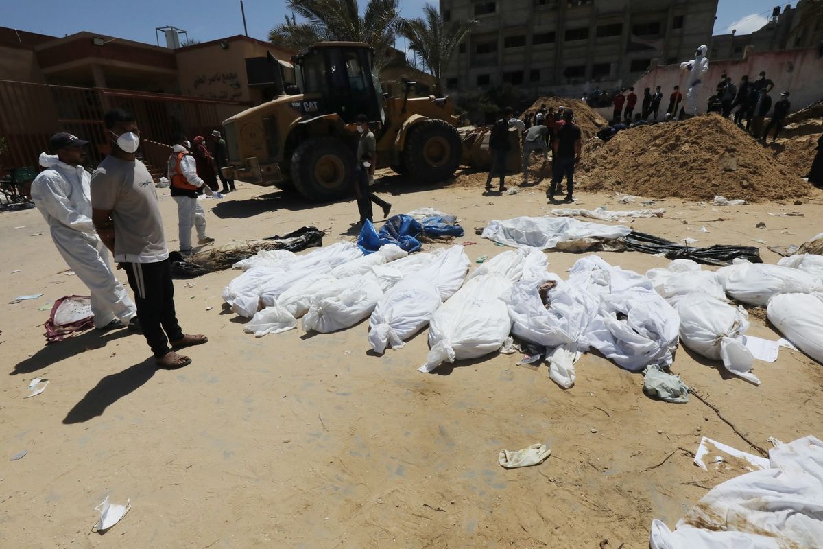 OSN vyšetřuje zprávy o nálezu masových hrobů u nemocnic v Gaze